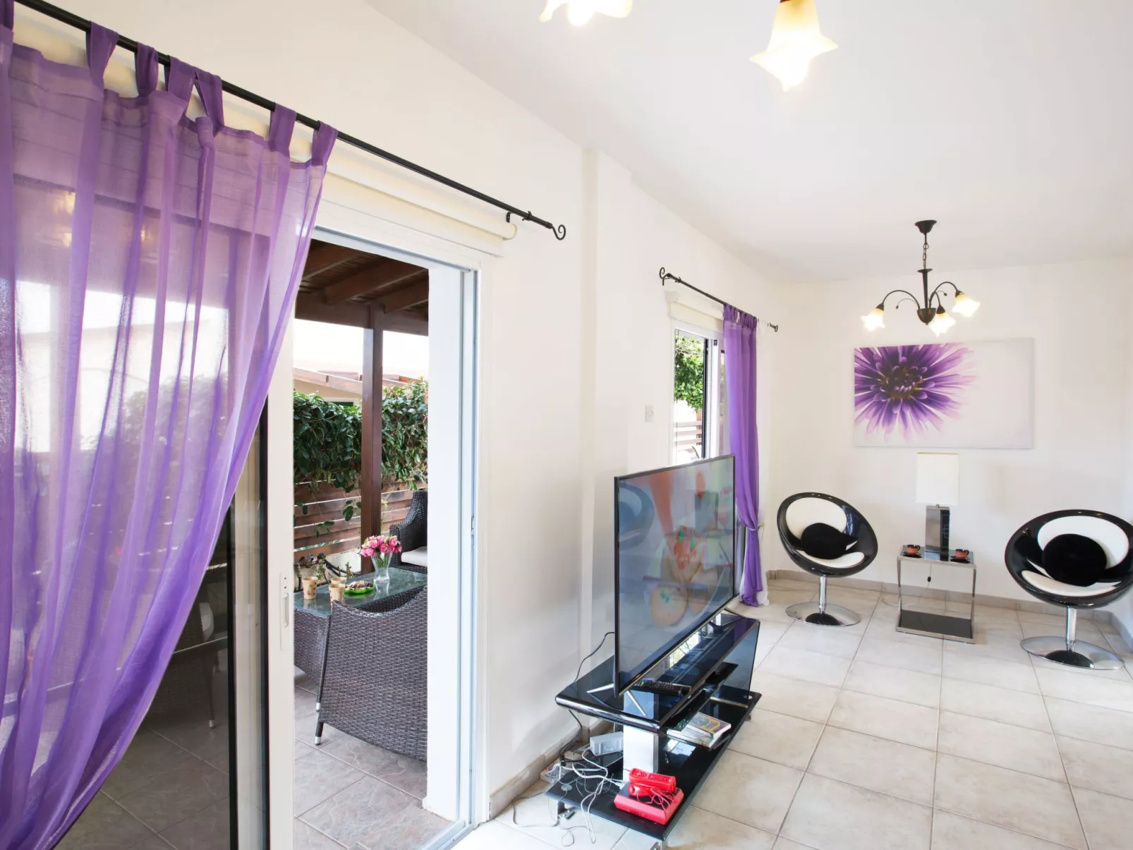 Geräumige Villa mit 3 Schlafzimmern und Pool in Protaras - Image-tags.info