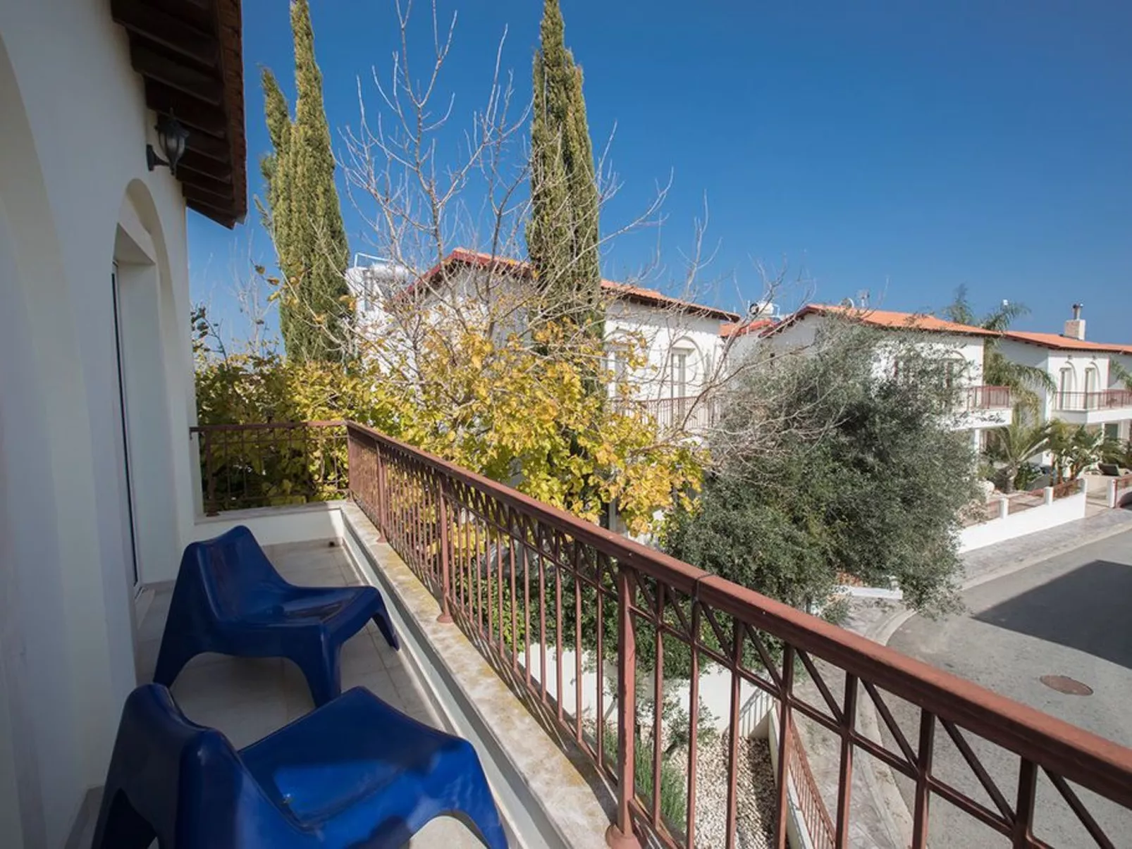 3-Bett-Villa mit privatem Pool in einer bewachten Anlage - Image-tags.info