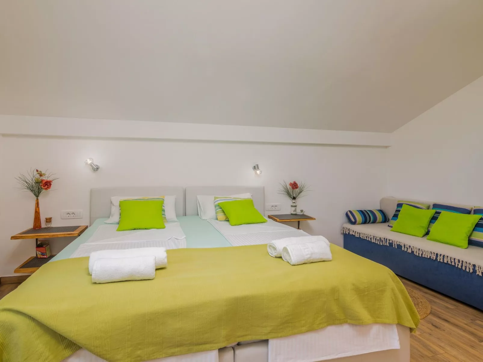 Villa Josie - Image-tags.info