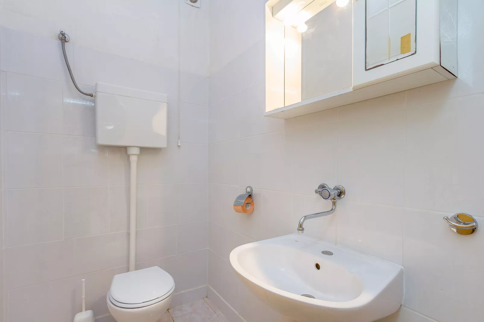 Anamarija-Bathroom