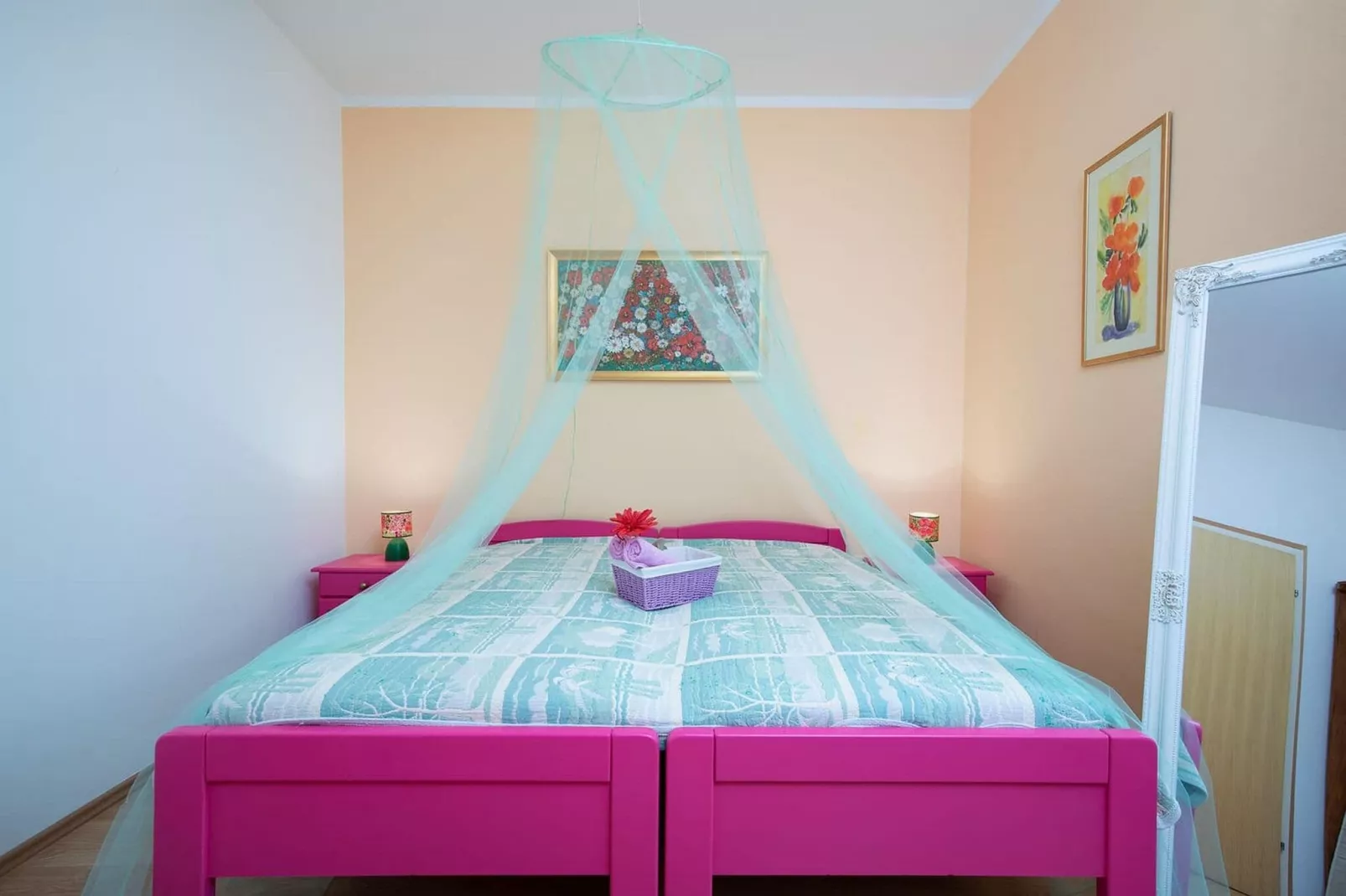 Anamarija-Bedroom