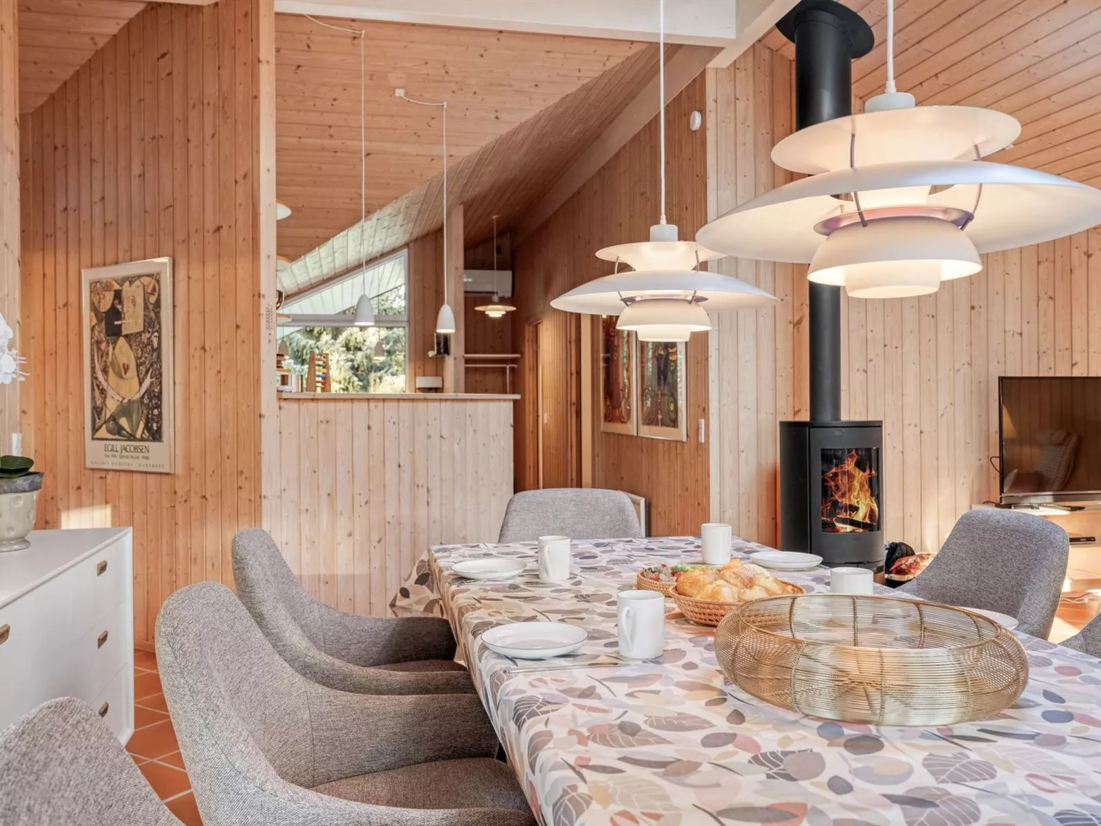 "Hollie" - 75m from the sea-Drinnen