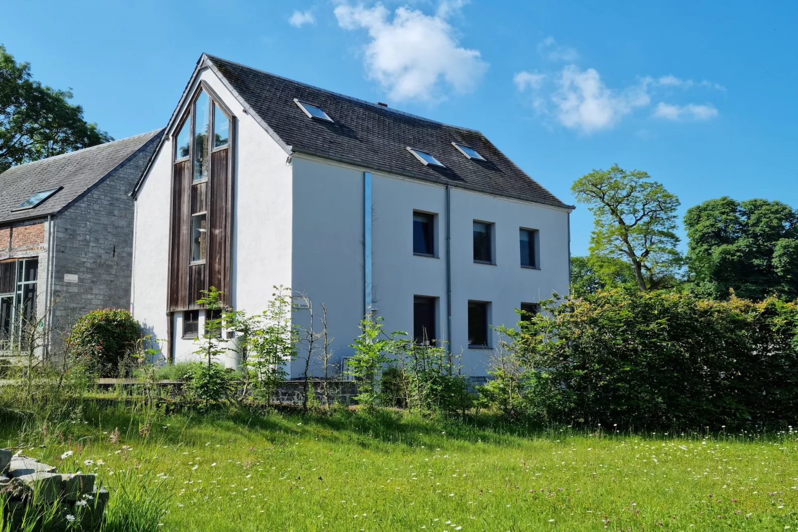 Gite L'éternité - Außenbereich Sommer