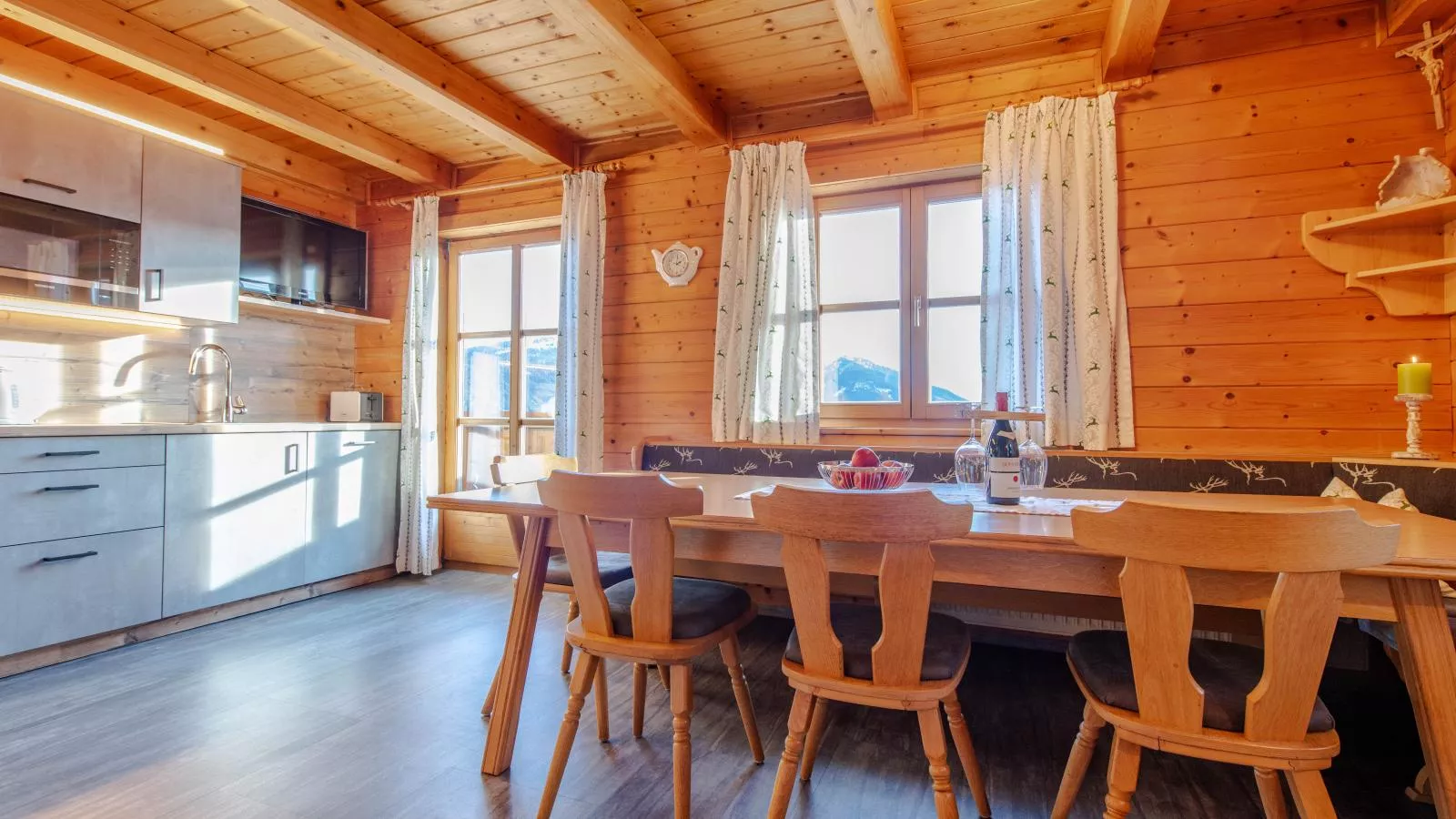 Hühneregg - Esszimmer