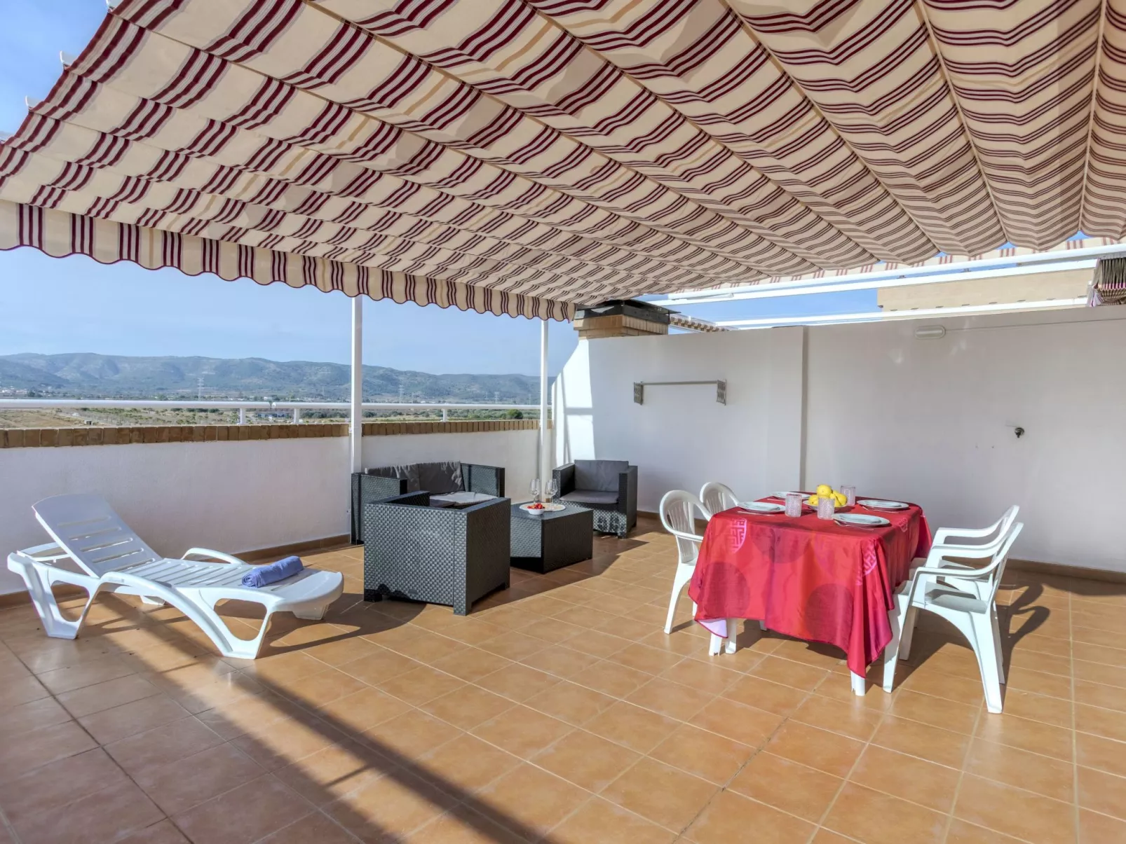 Jardines del Mar I - Outside