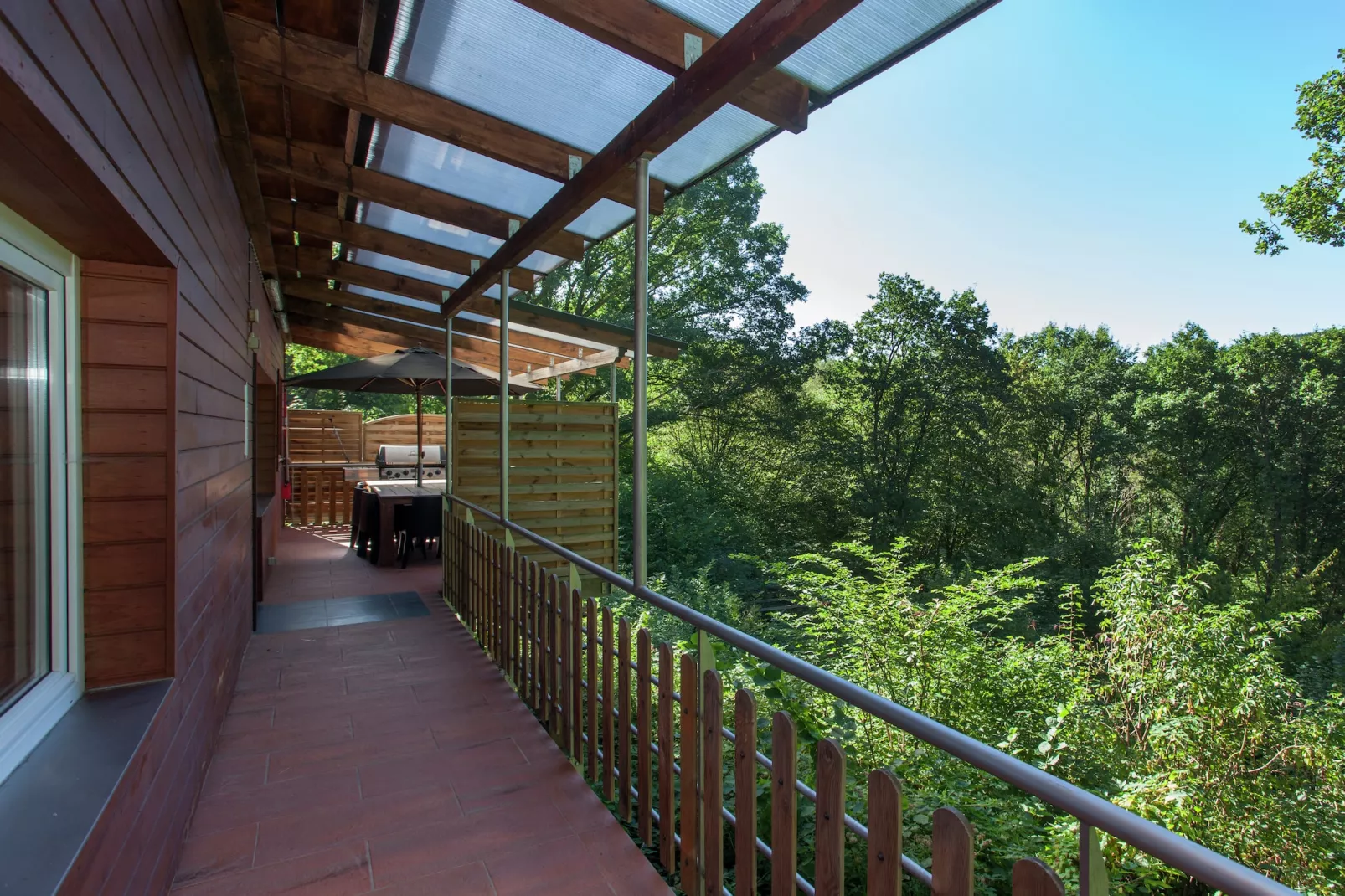 La Cabane de Jade - Vue d'été