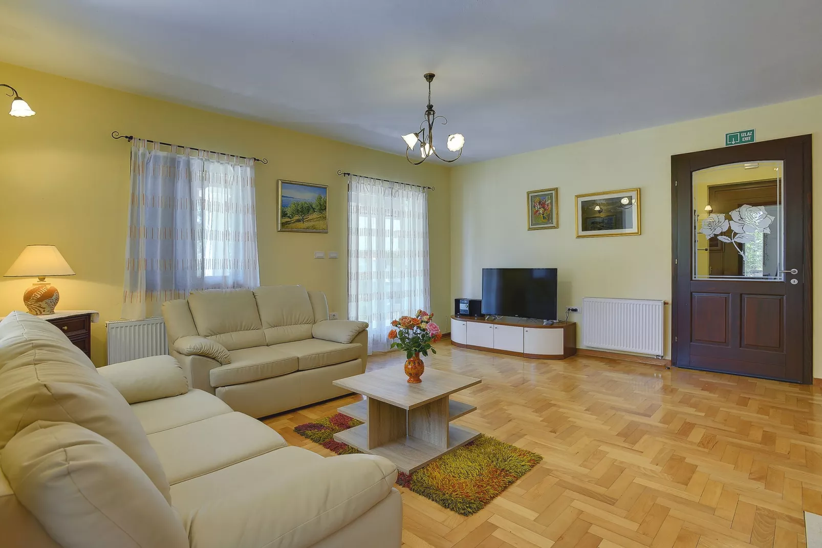 Villa Nina-Living room