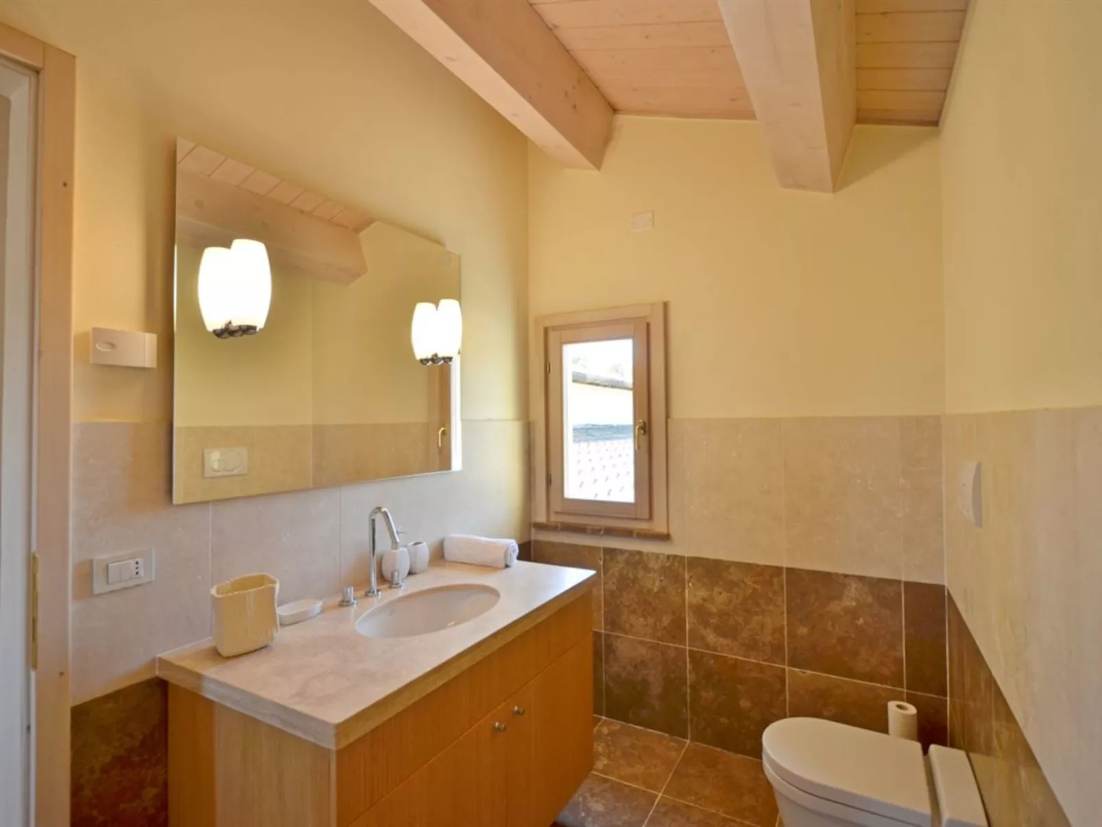 Villa Aquila - Drinnen