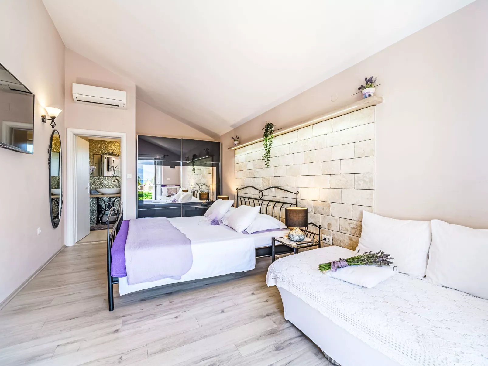 Villa Mutnik-Drinnen