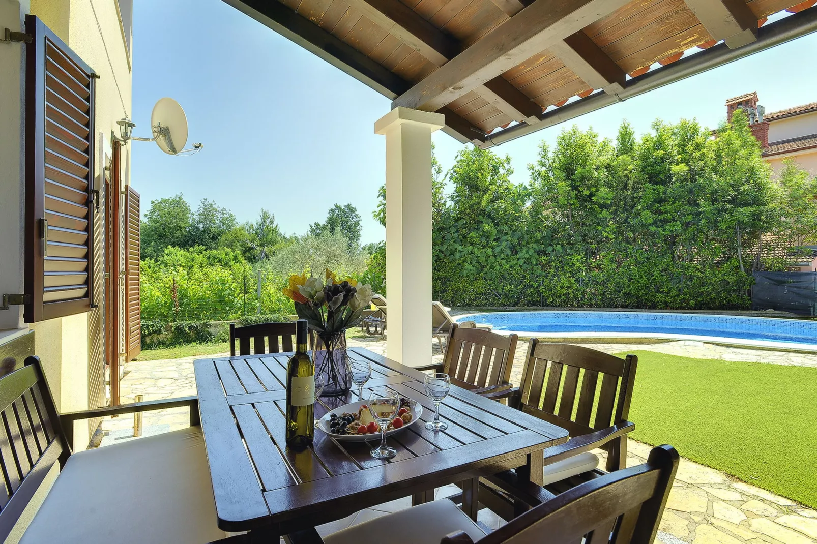 Villa Nina-Terrace balcony