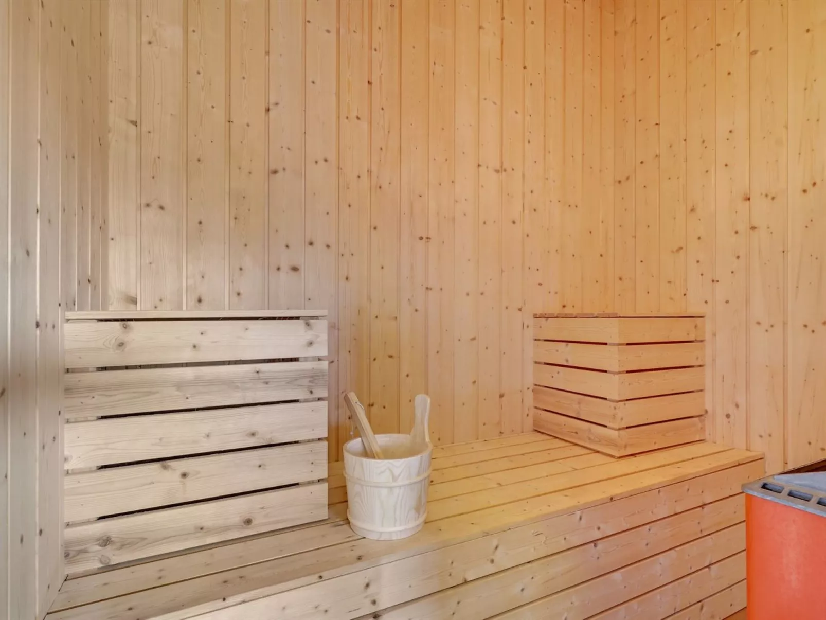 "Emelia" - 50m from the sea-Drinnen