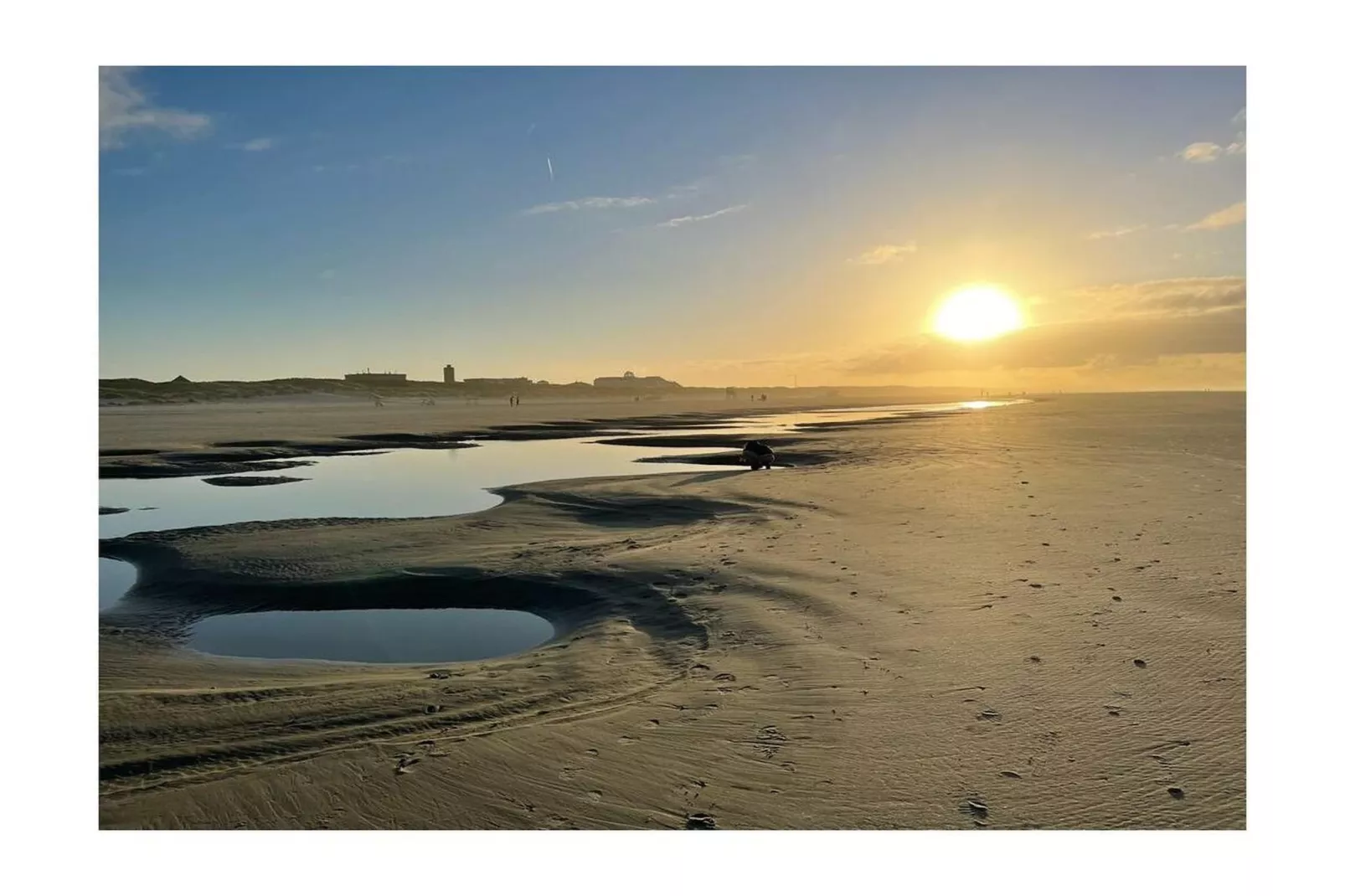 382021-Areas within 5km in summer