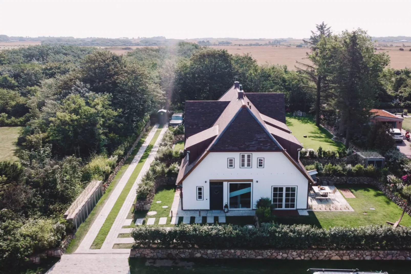 403944-Extérieur été