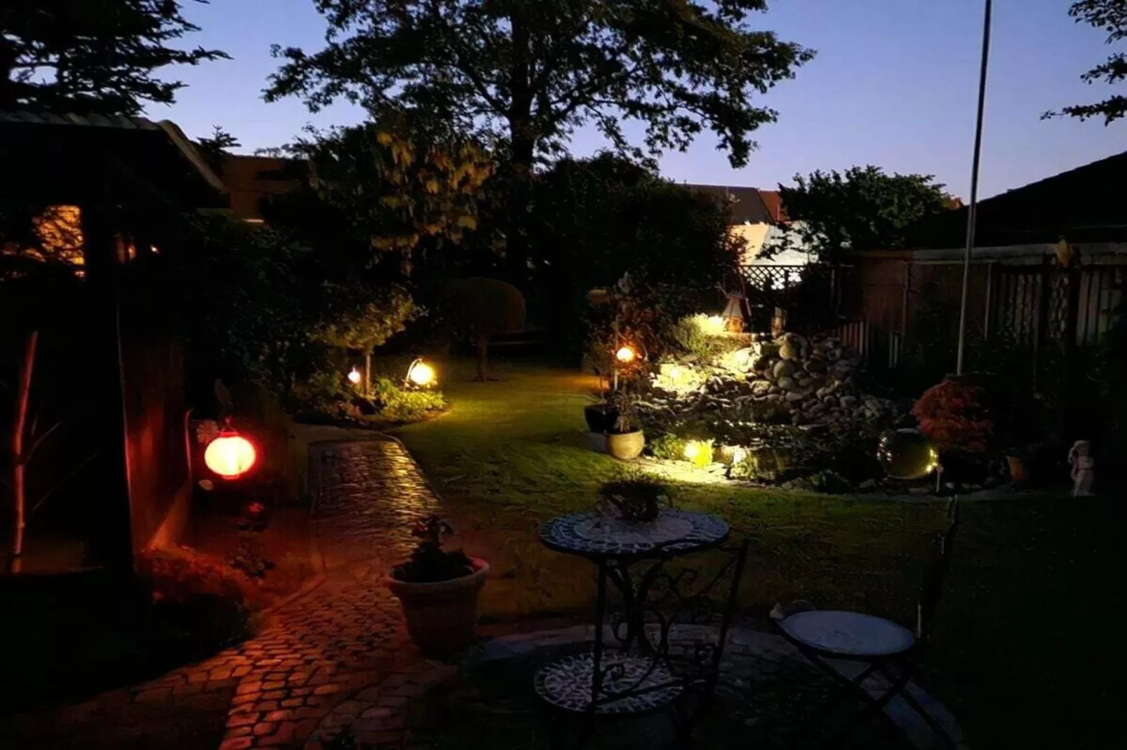 229889 - Garten Sommer