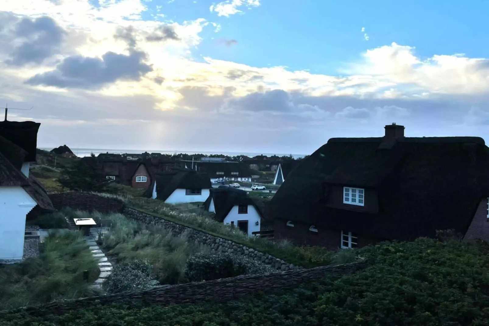 383447-Außenbereich Sommer