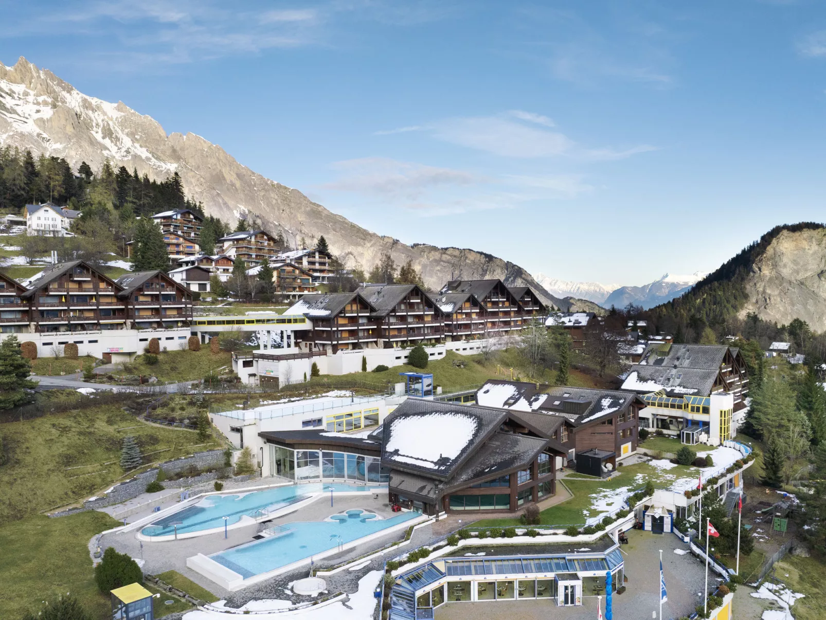 Eaux-Vives 205-Outside