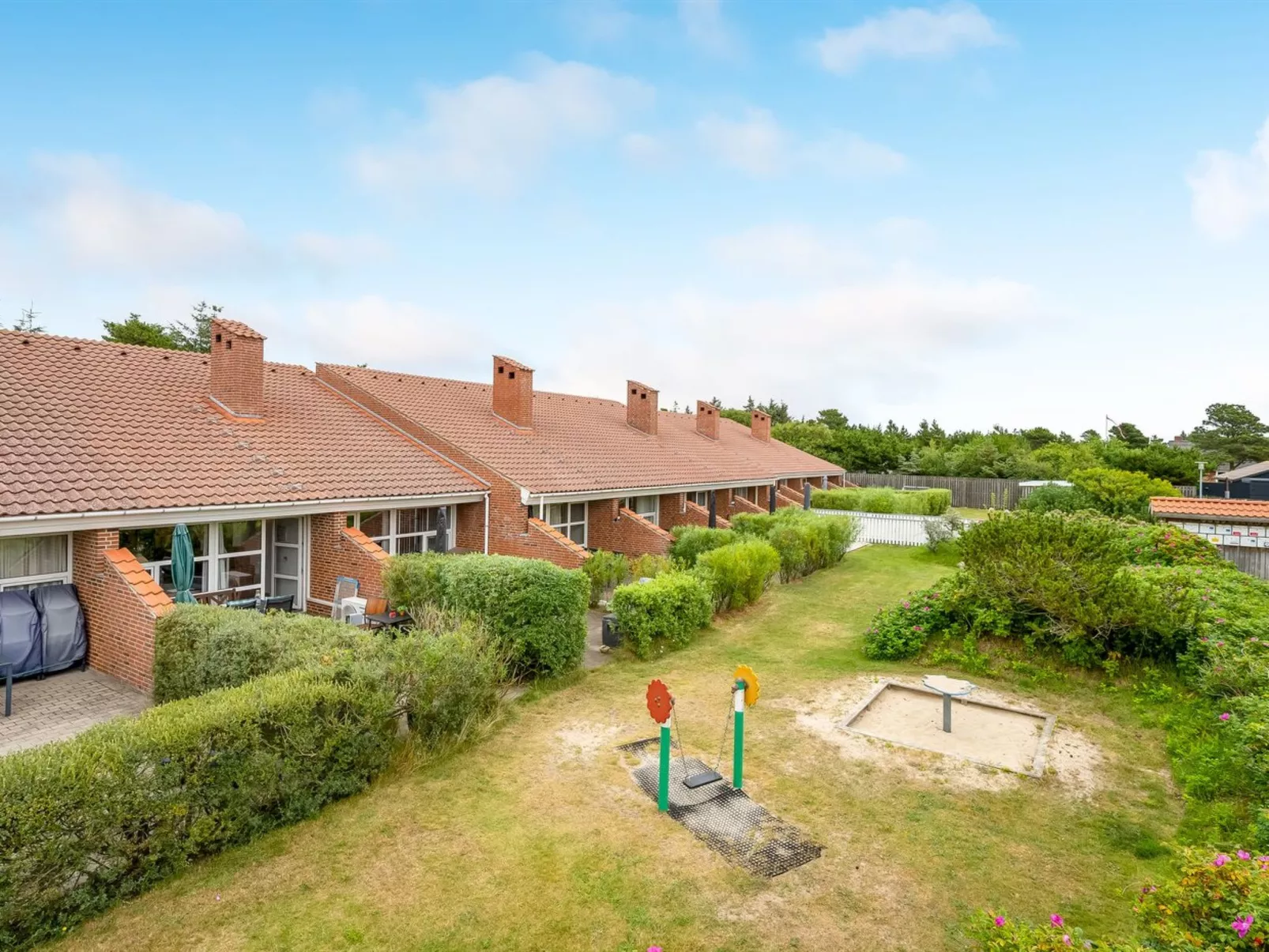 "Melle" - 500m from the sea-Draußen