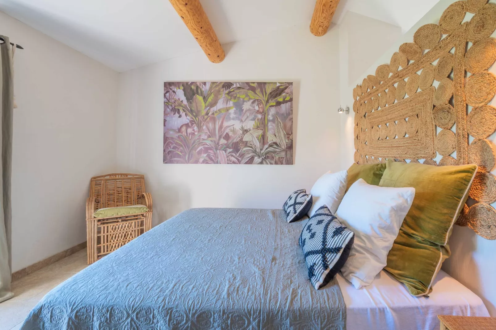 Mas authentique à Paradou Alpilles-Bedroom