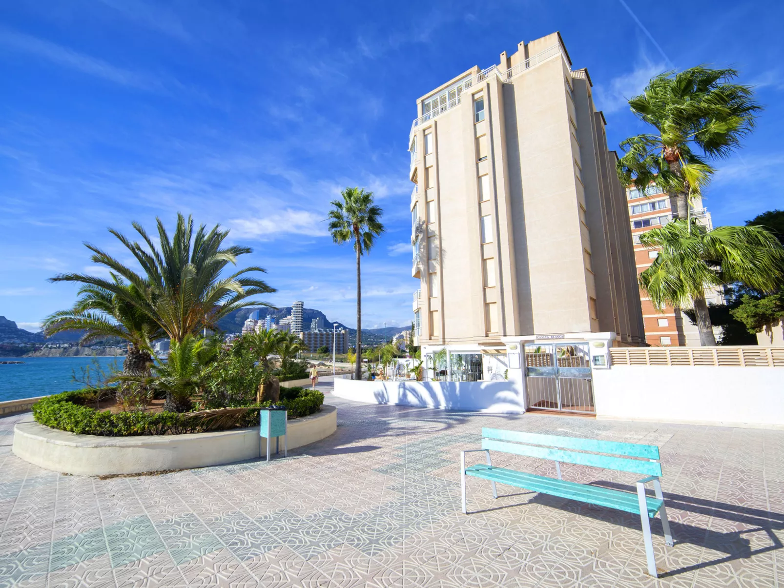 Casita Blanca - Outside