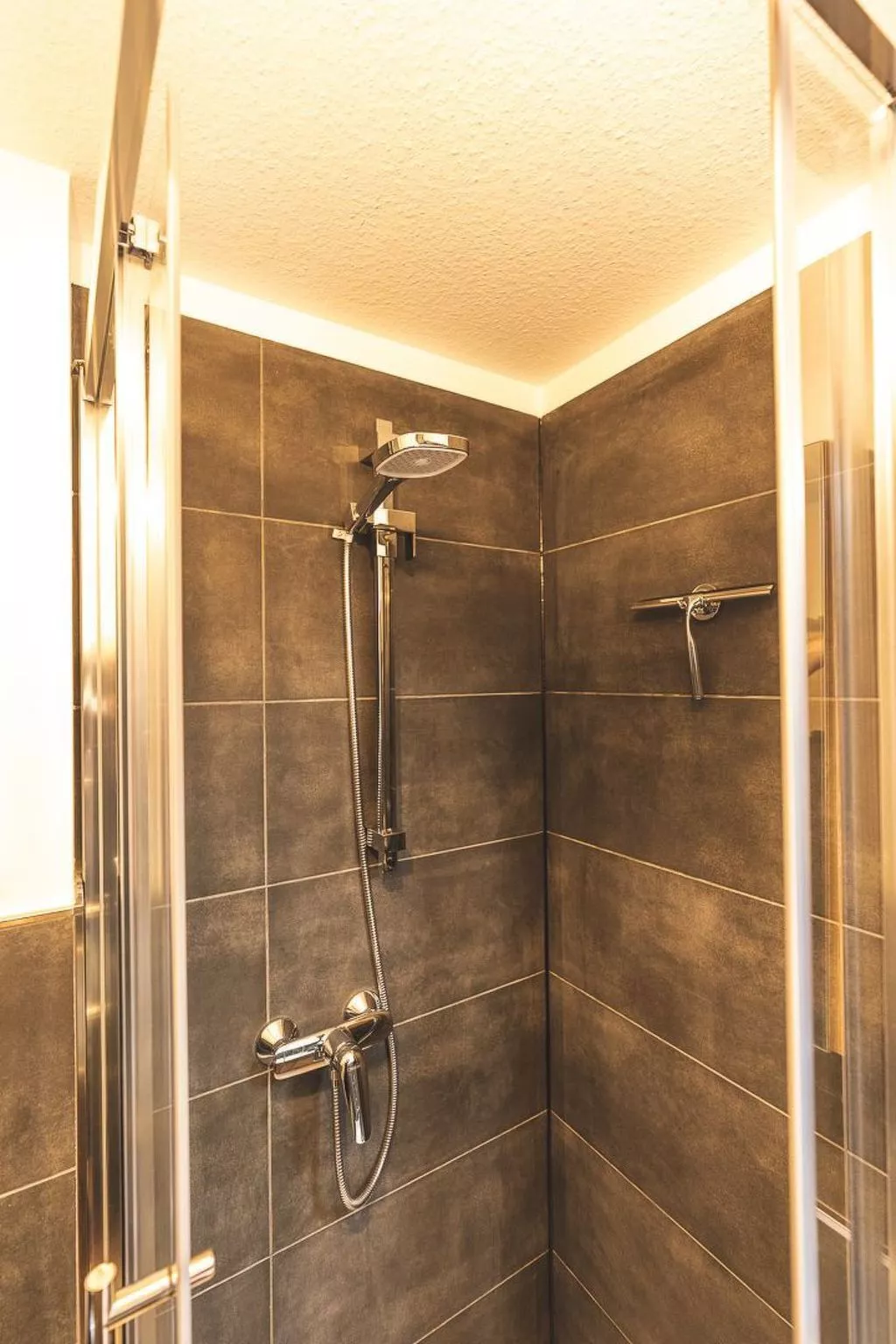 Black Mirror - Image-tags.info