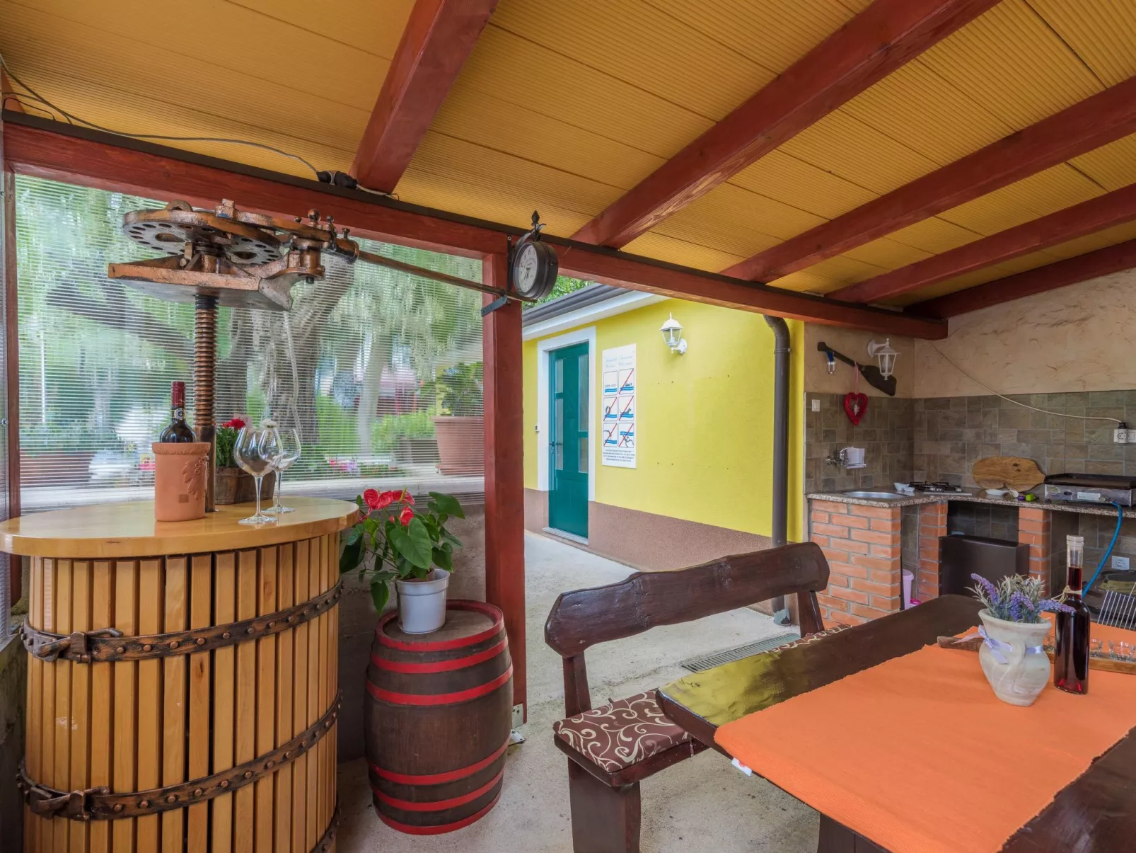 Haus Garden - Dedans