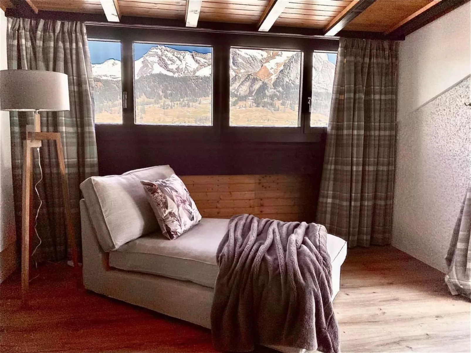 Chalet mit Garten, Grill und Terrasse - Image-tags.info