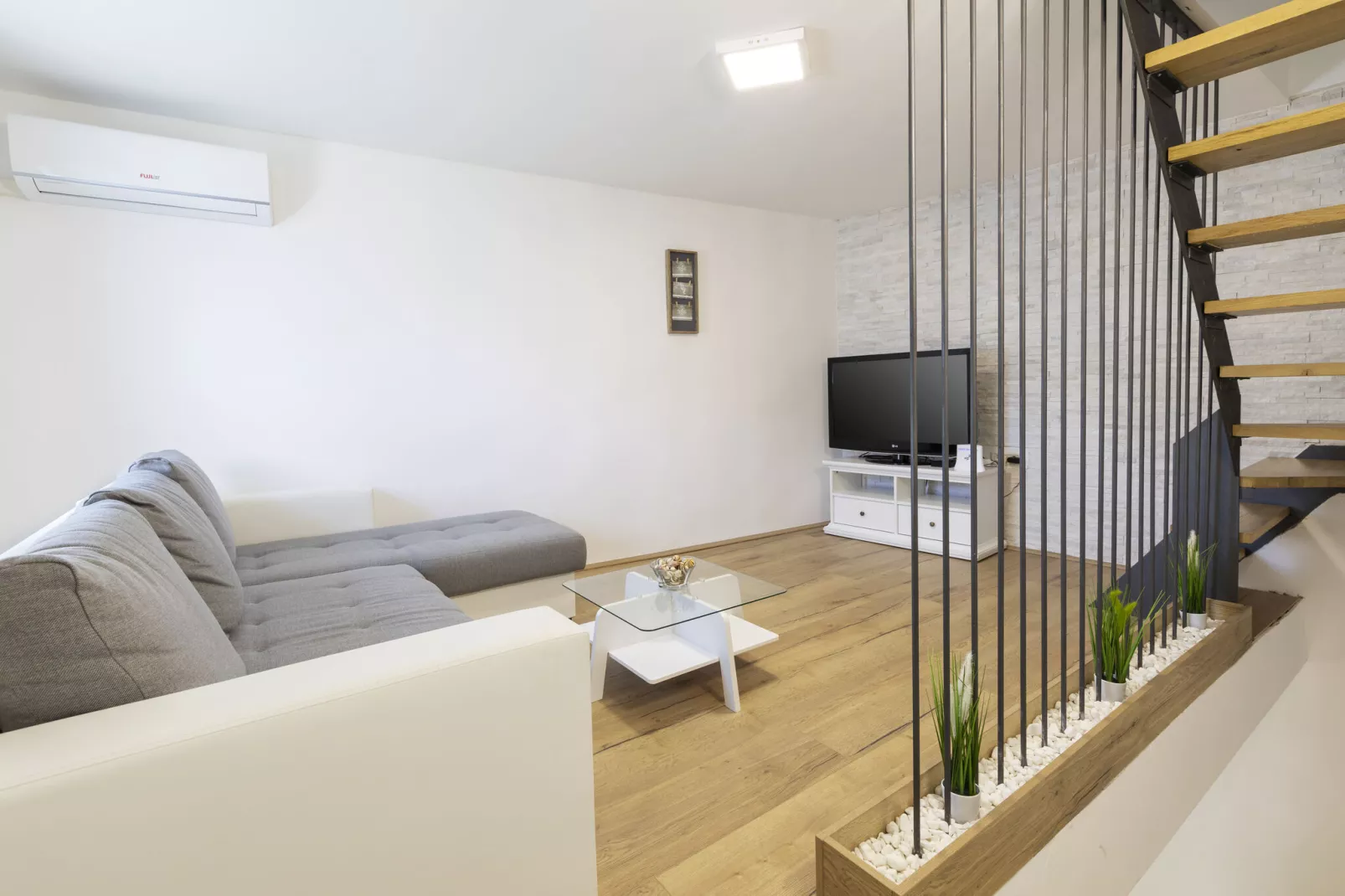House Bernarda-Living room