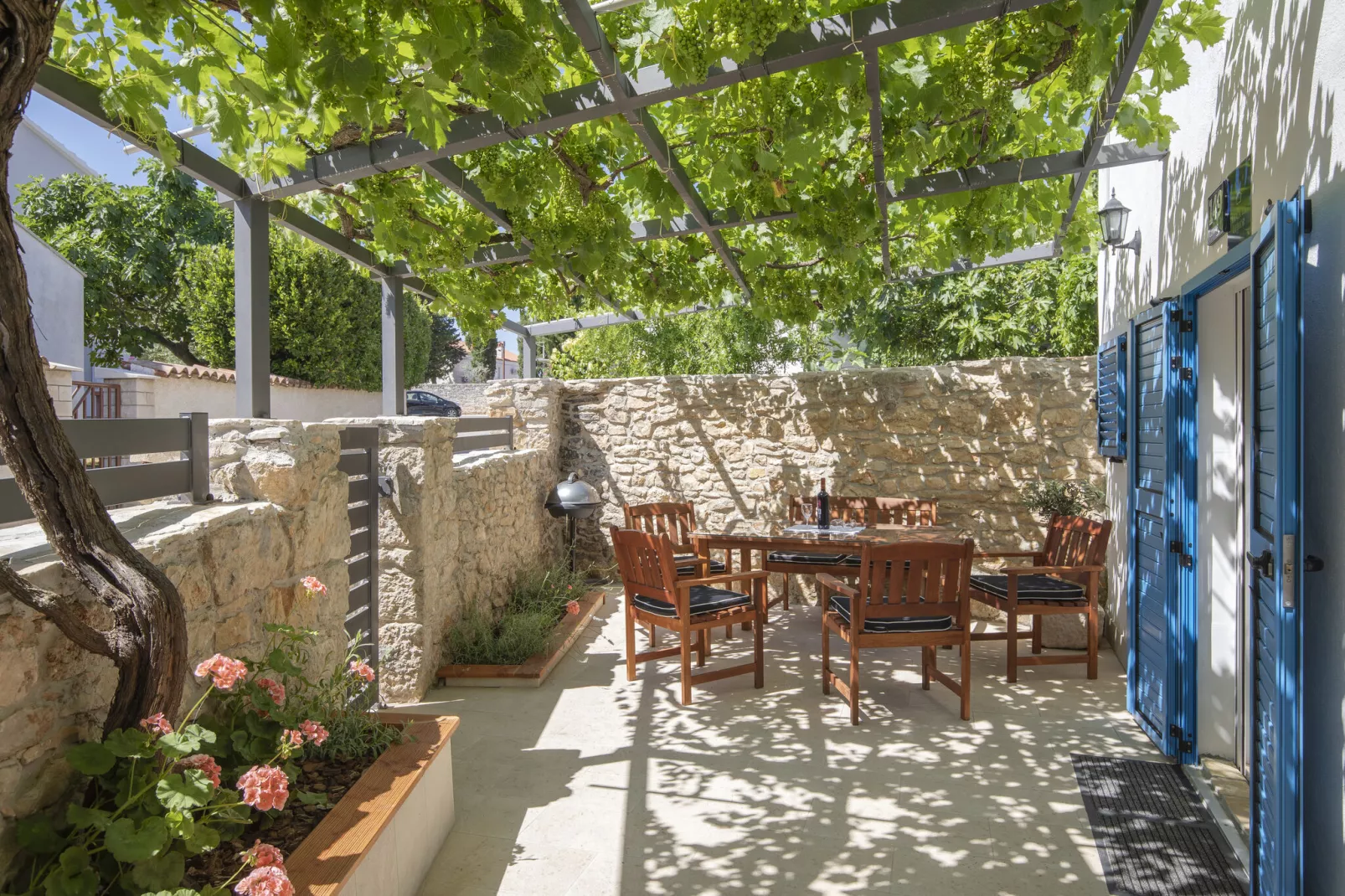 House Bernarda-Terrace balcony