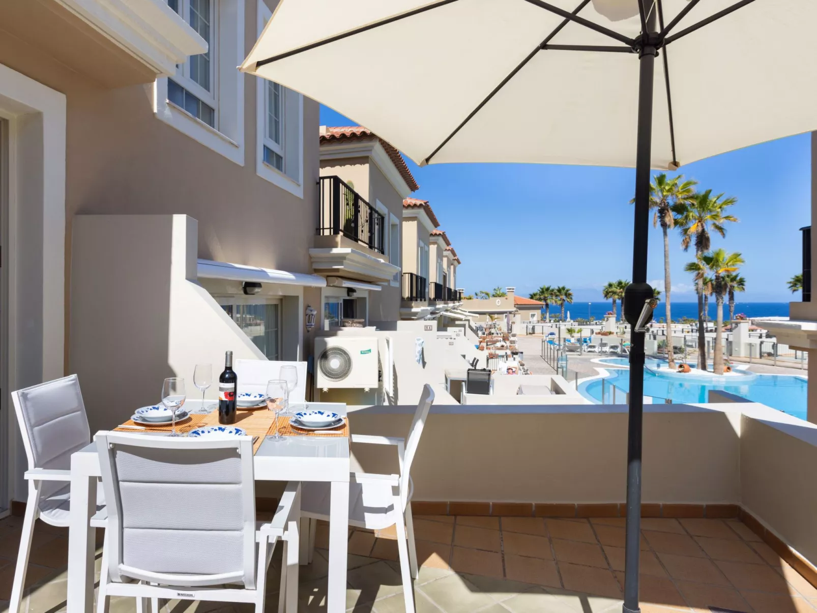 Wohnung in Palm-Mar mit Großer Terrasse und Meerblick - Image-tags.info