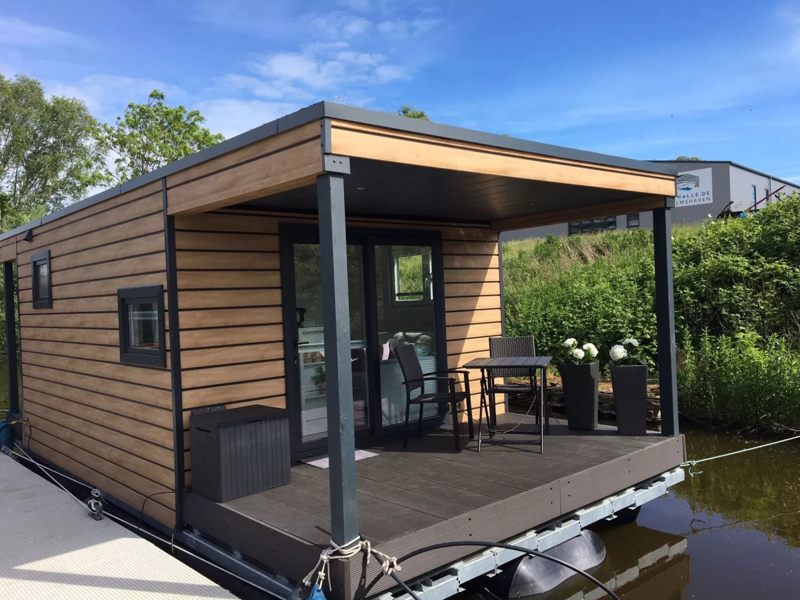 Hausboot KHT 2 Lacet mit Elektrokamin im Salon, 1 Schlafraum, Küche, Duschbad m - Image-tags.info