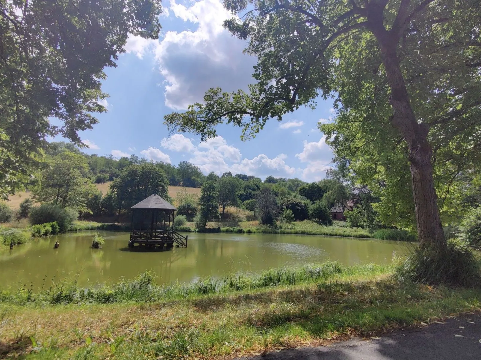 In Holzhausen mit Grill und Terrasse - Image-tags.info