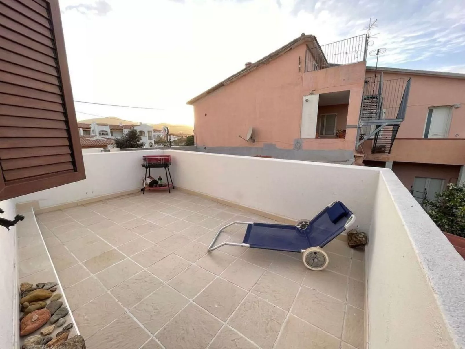 'H51 Family House - Image-tags.info