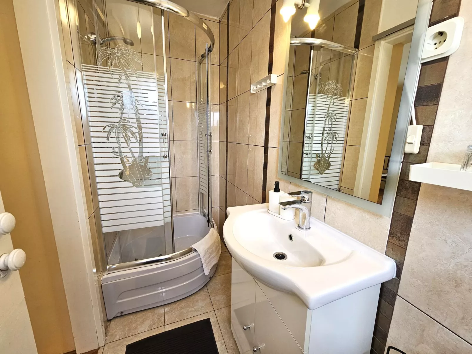 Wohnung "Mirko2" mit gemeinschaftlichem Pool - Image-tags.info