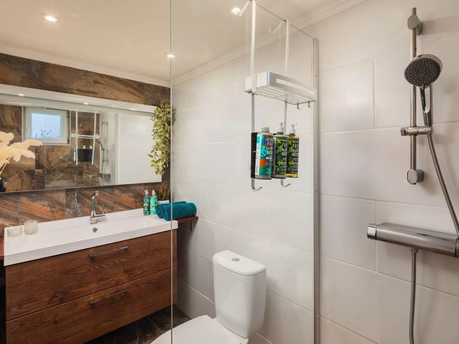 Rust - Privé tuin - Hottub - Wohnmobil - Haustierfreundlich - Image-tags.info