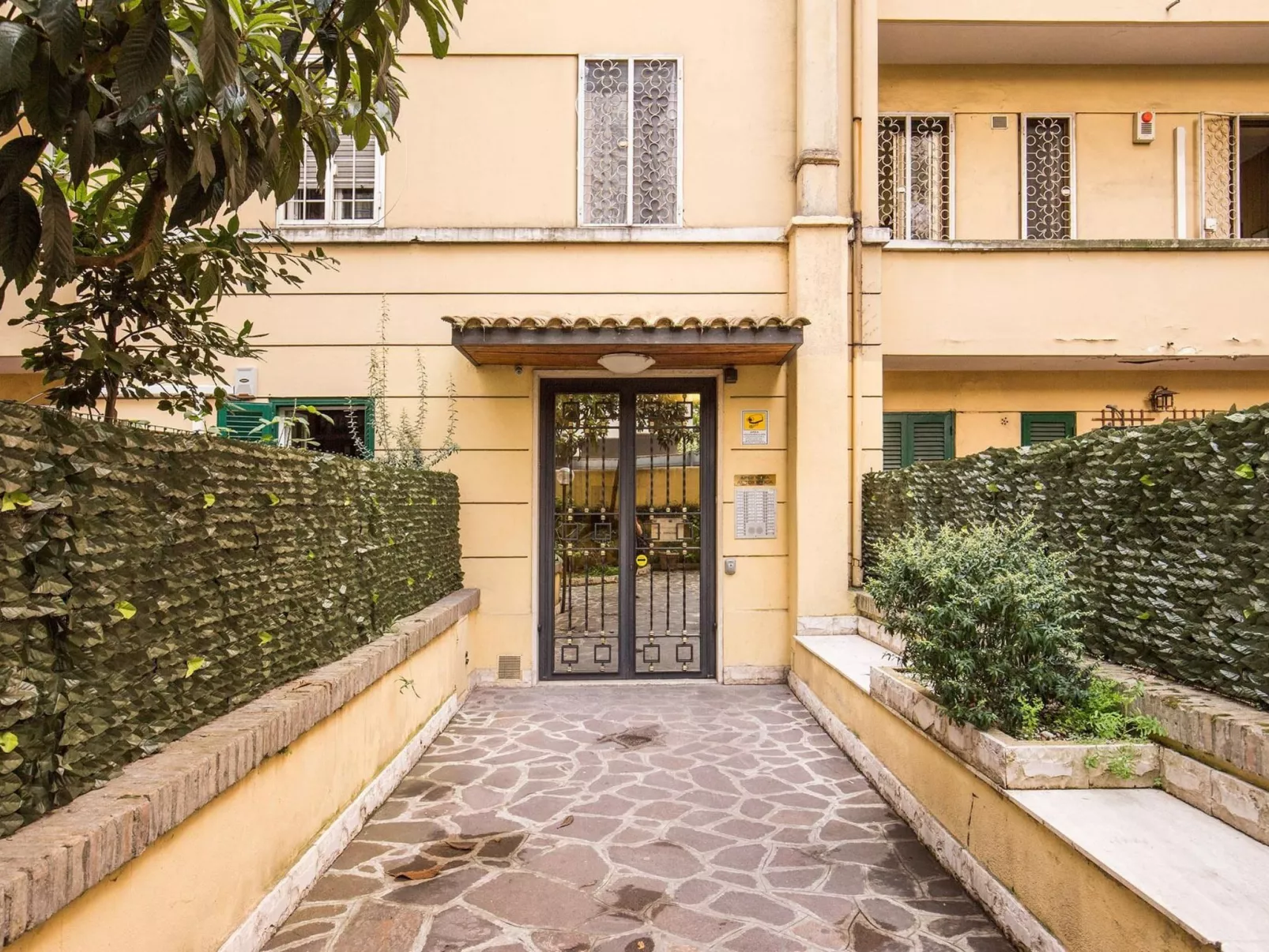 Mit privatem Balkon - Image-tags.info