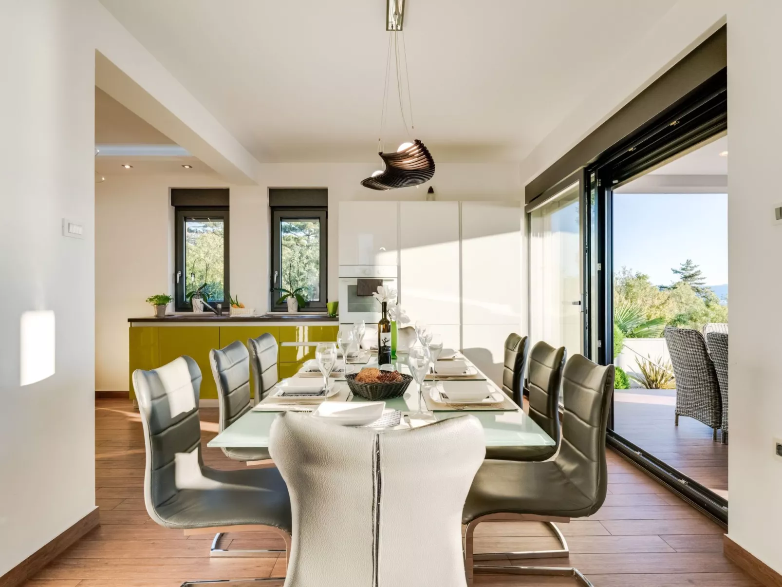 Villa "View" mit Blick auf das Wasser - Image-tags.info