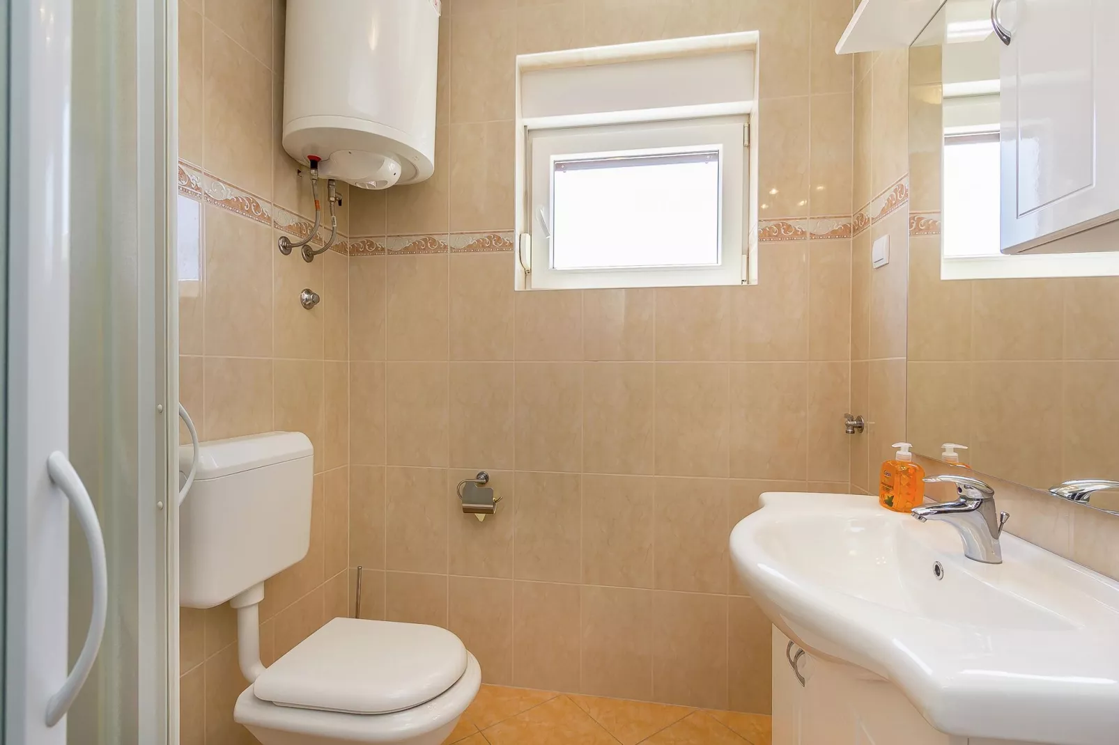 Marich A4-Bathroom