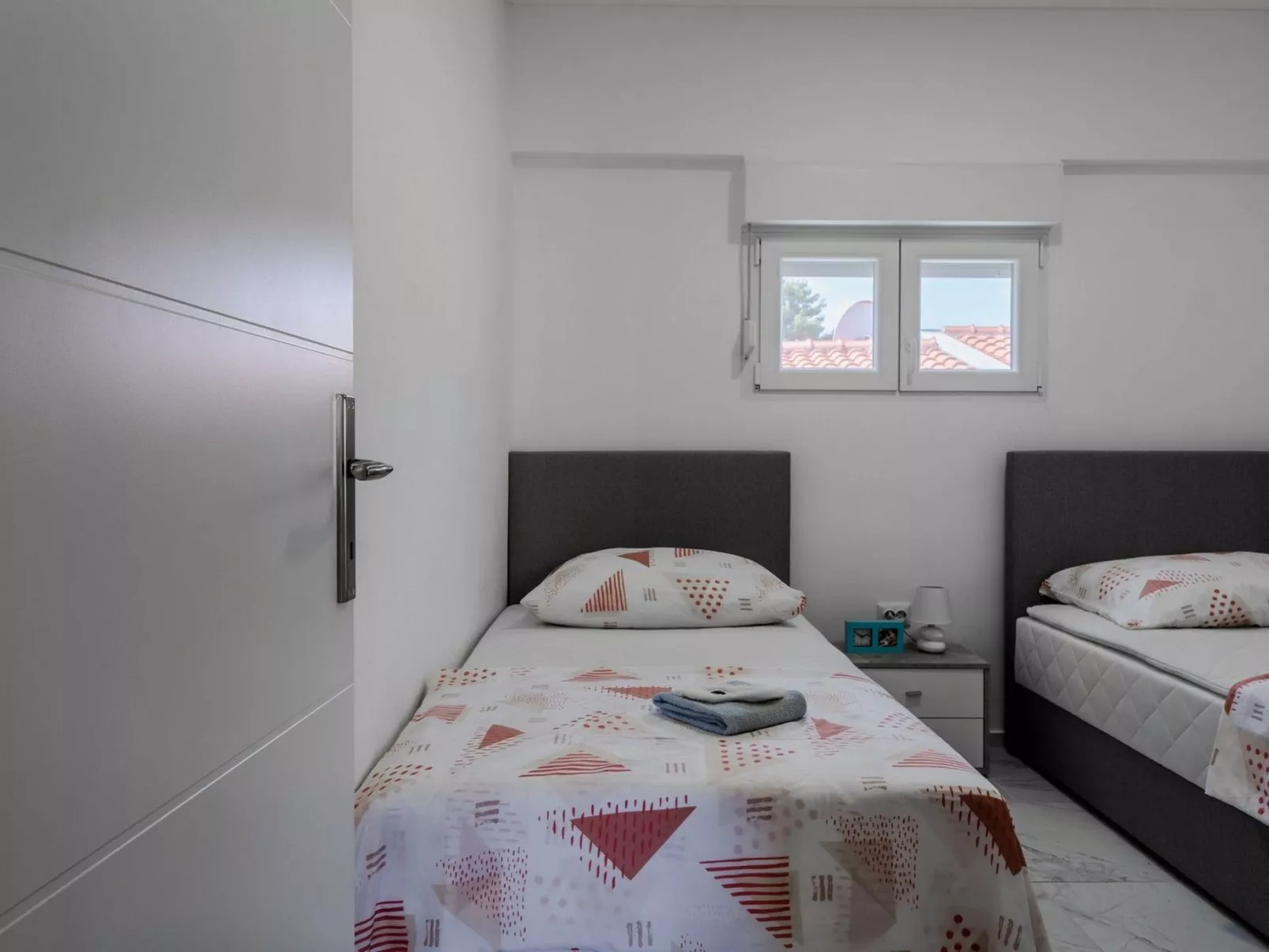 Apartment Kristija 2 - Image-tags.info