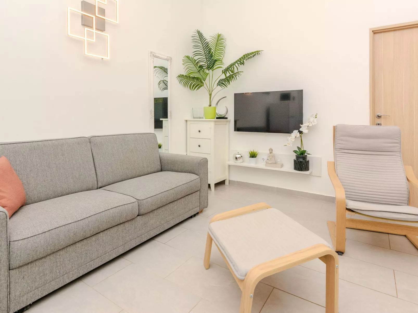 HH Stjepanovic - Image-tags.info