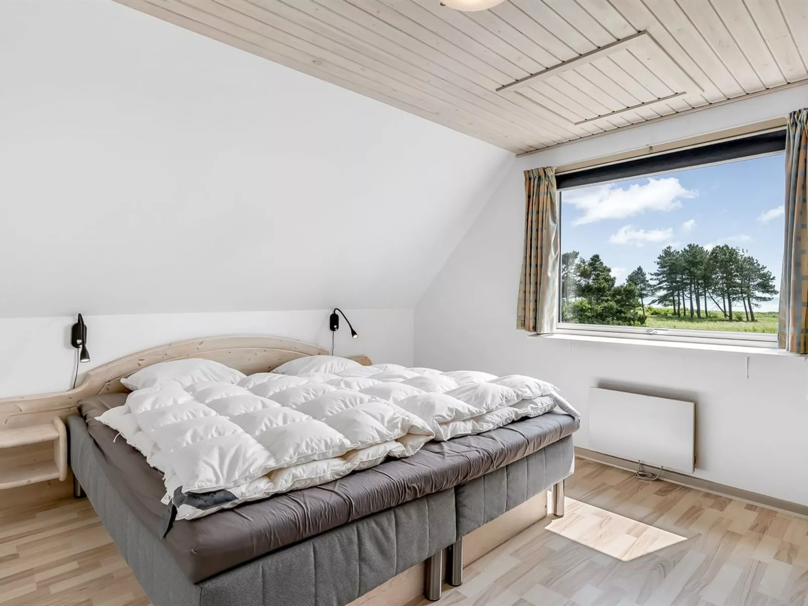 "Ellanora" - 50m from the sea - Drinnen