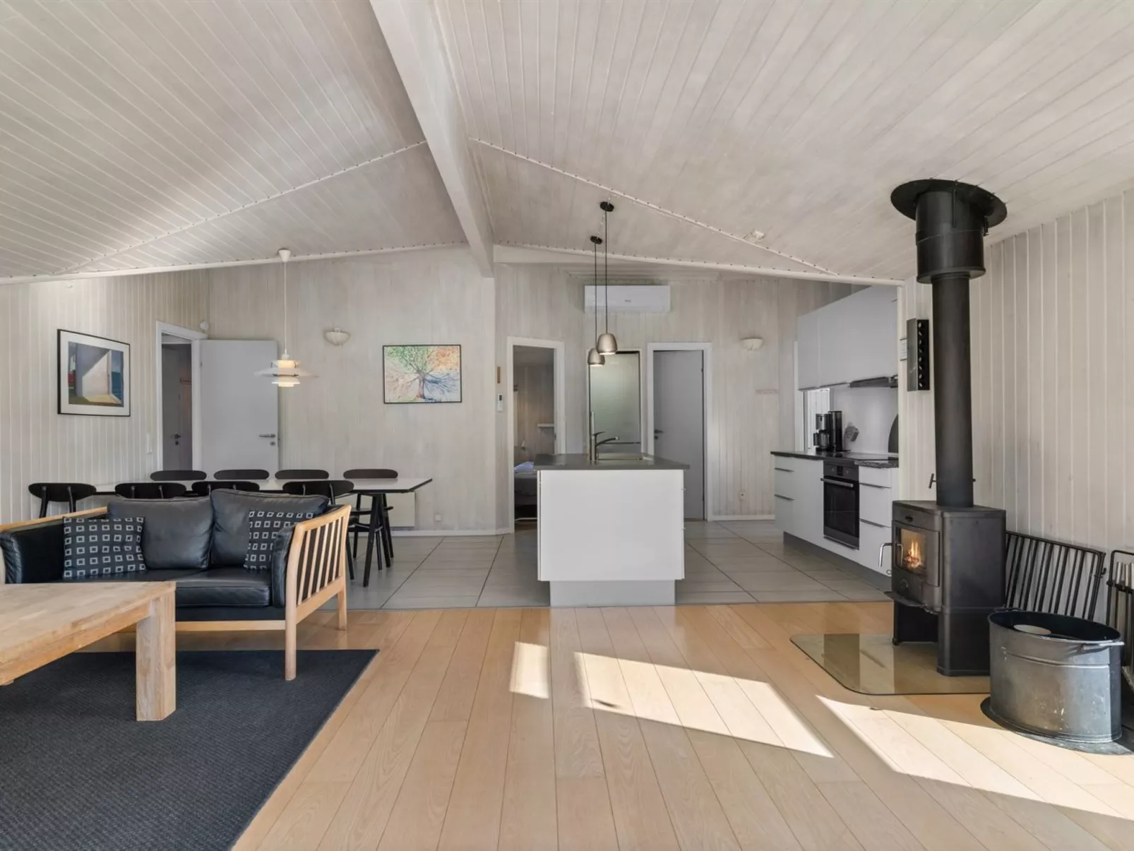 "Sybil" - 350m from the sea - Drinnen