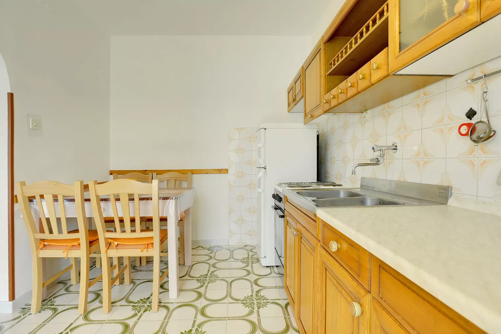 Danilo A1-Dining room