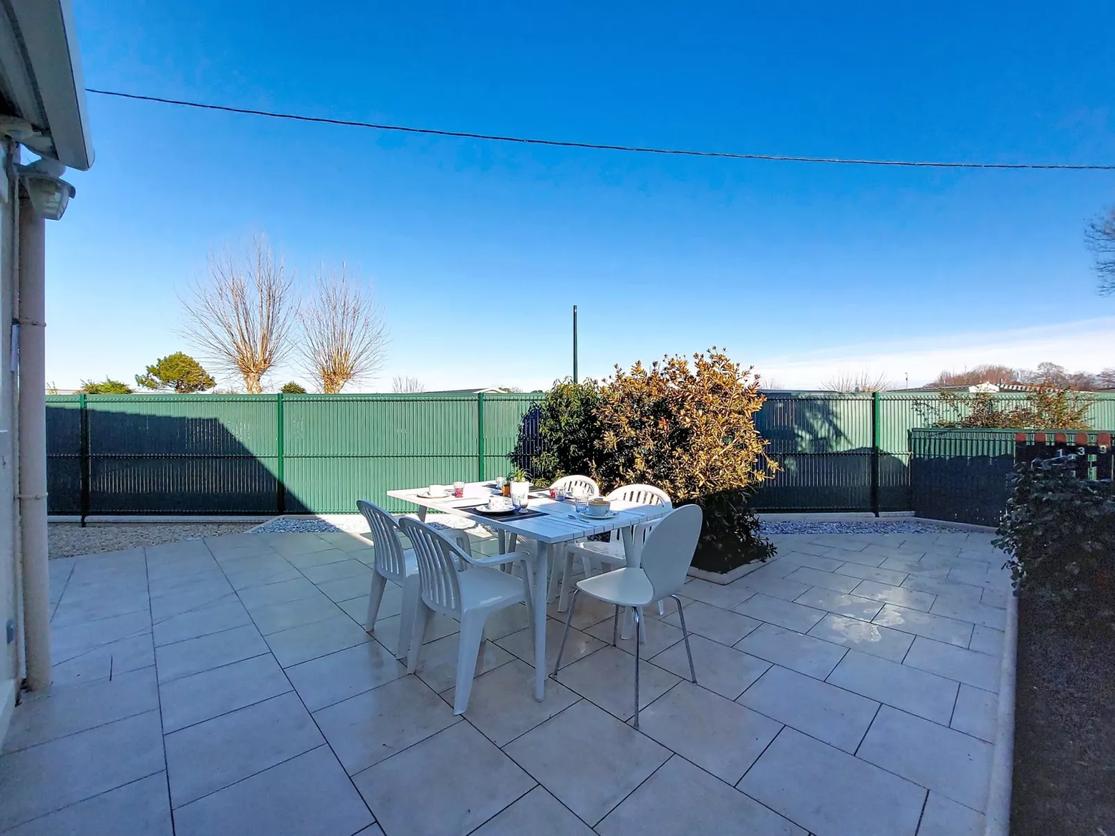 Le Clos des Chênes - Outside