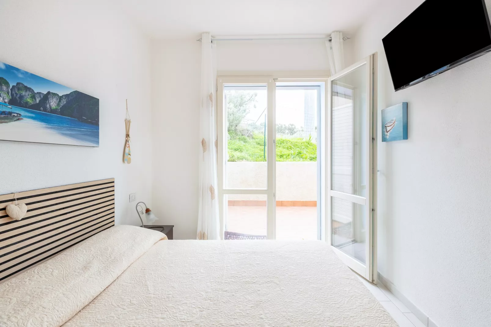 BILO BADESI CON PISCINA - Schlafzimmer