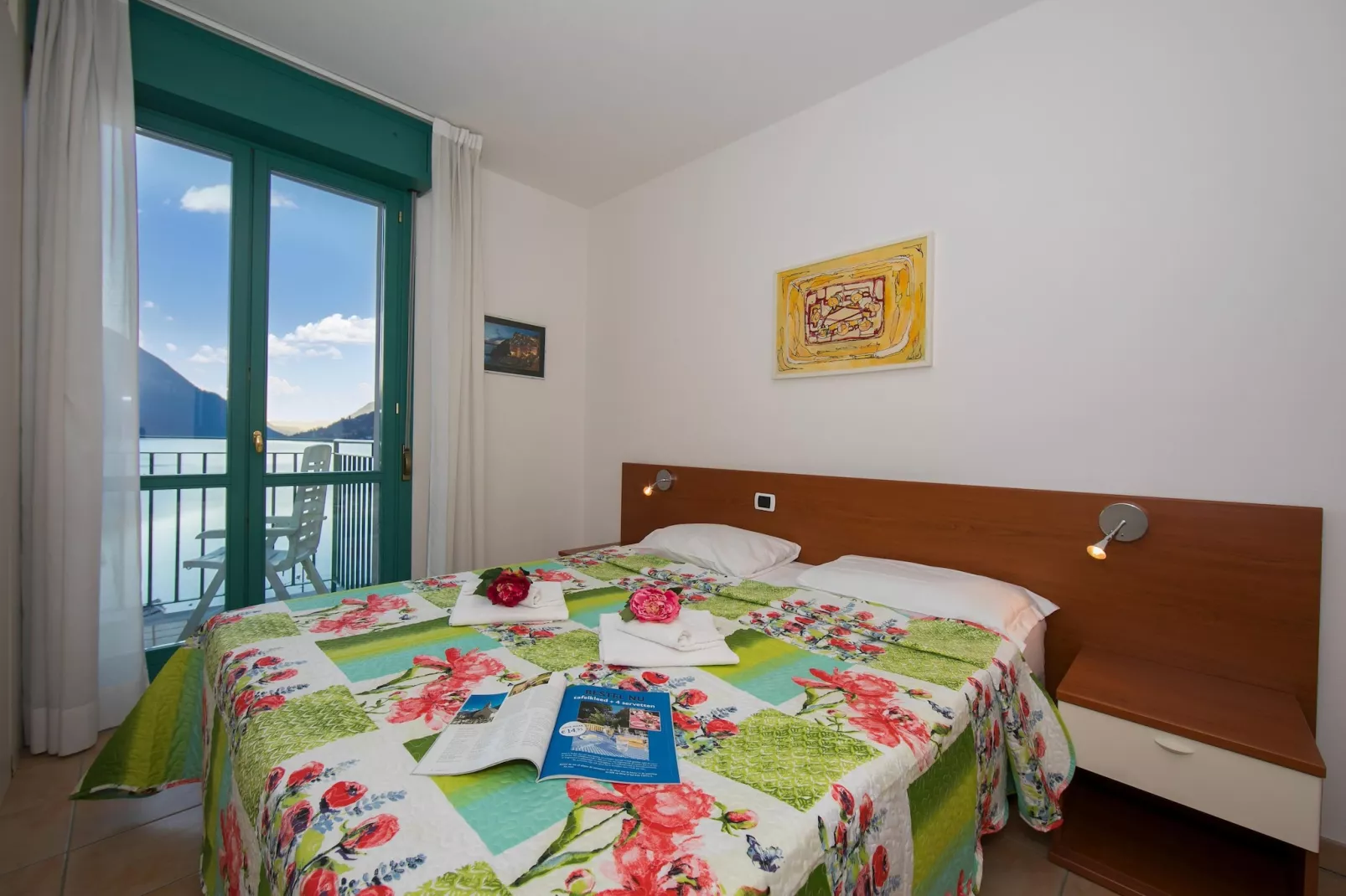 RESIDENCE PORTO LETIZIA - PALACE-2ROOM APT 6 PAX LAKE VIEW 8209 - P2LP6 - Bedroom