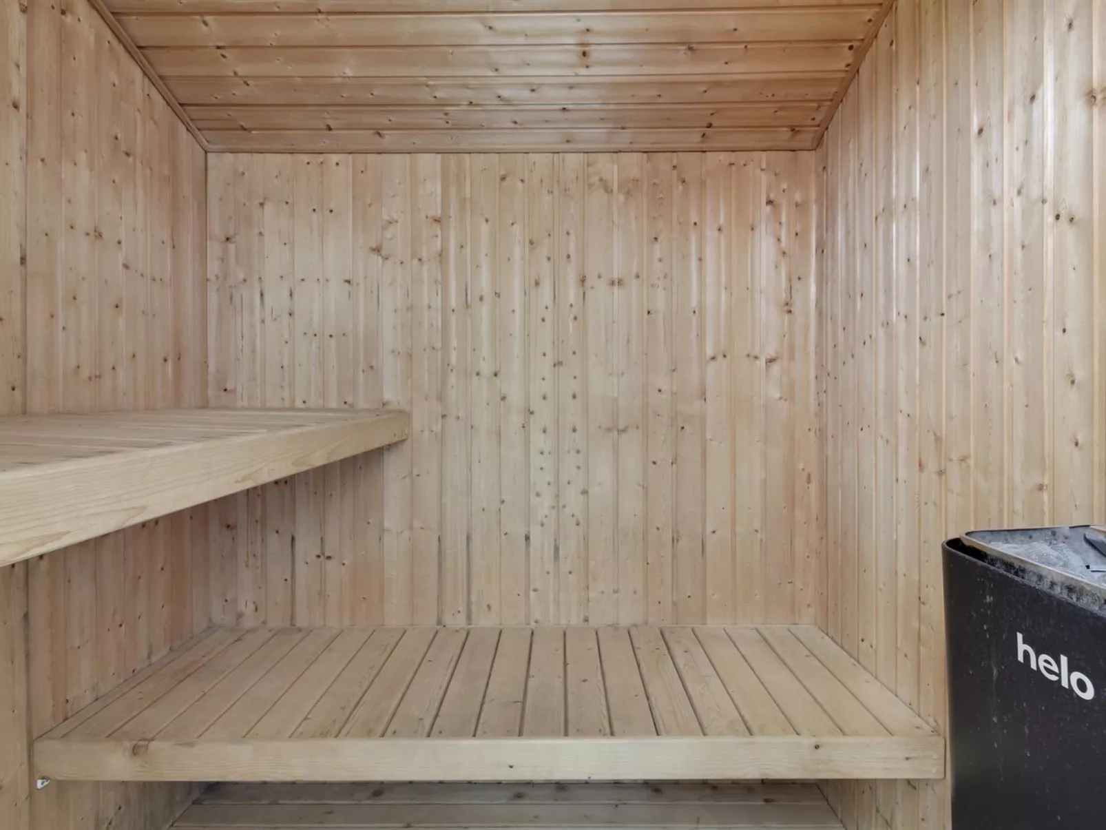 "Ilmo" - 950m from the sea-Inside