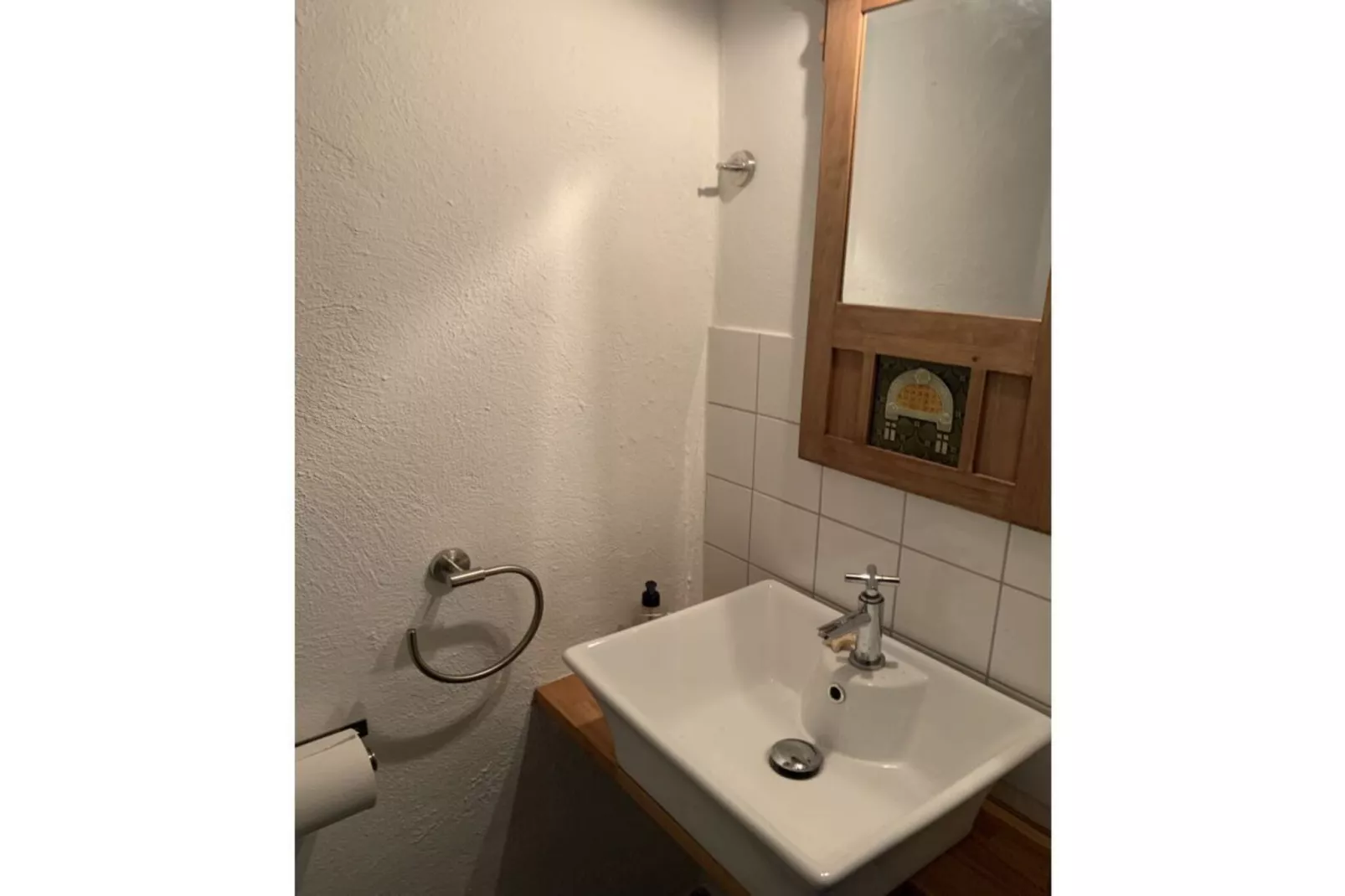 394110-Bathroom