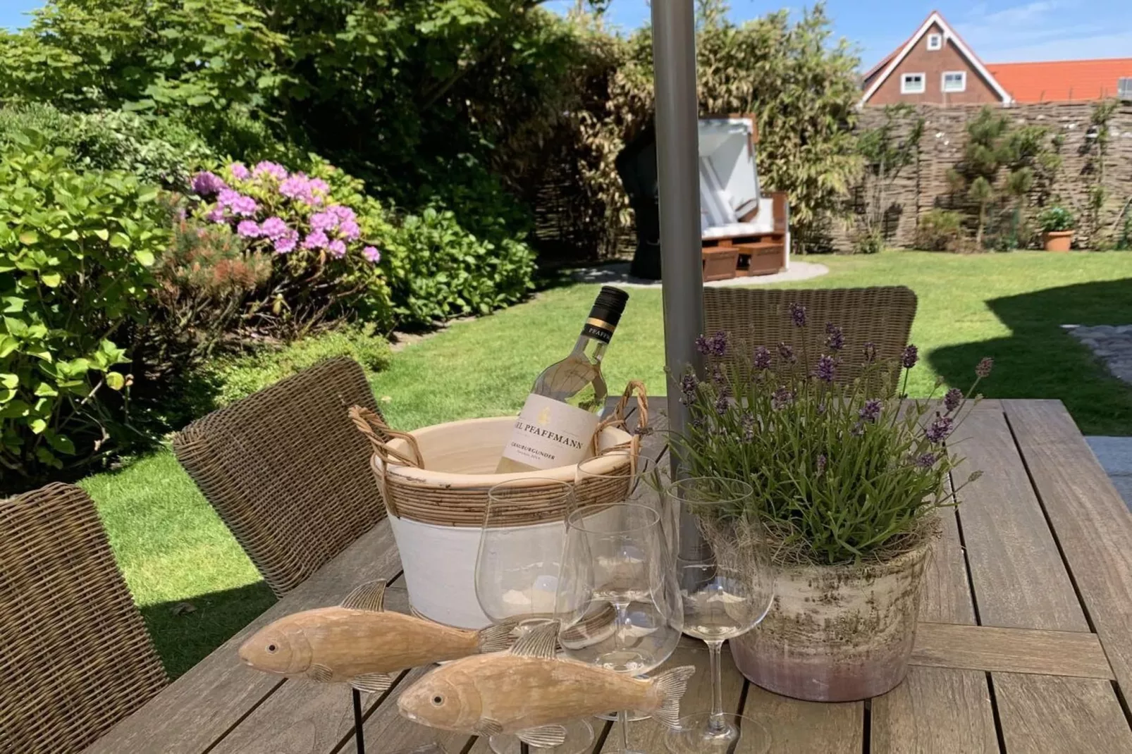 248389-Terrasse/Balkon