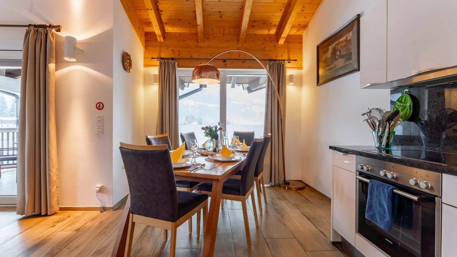 Salzach Lodge-Salle à manger