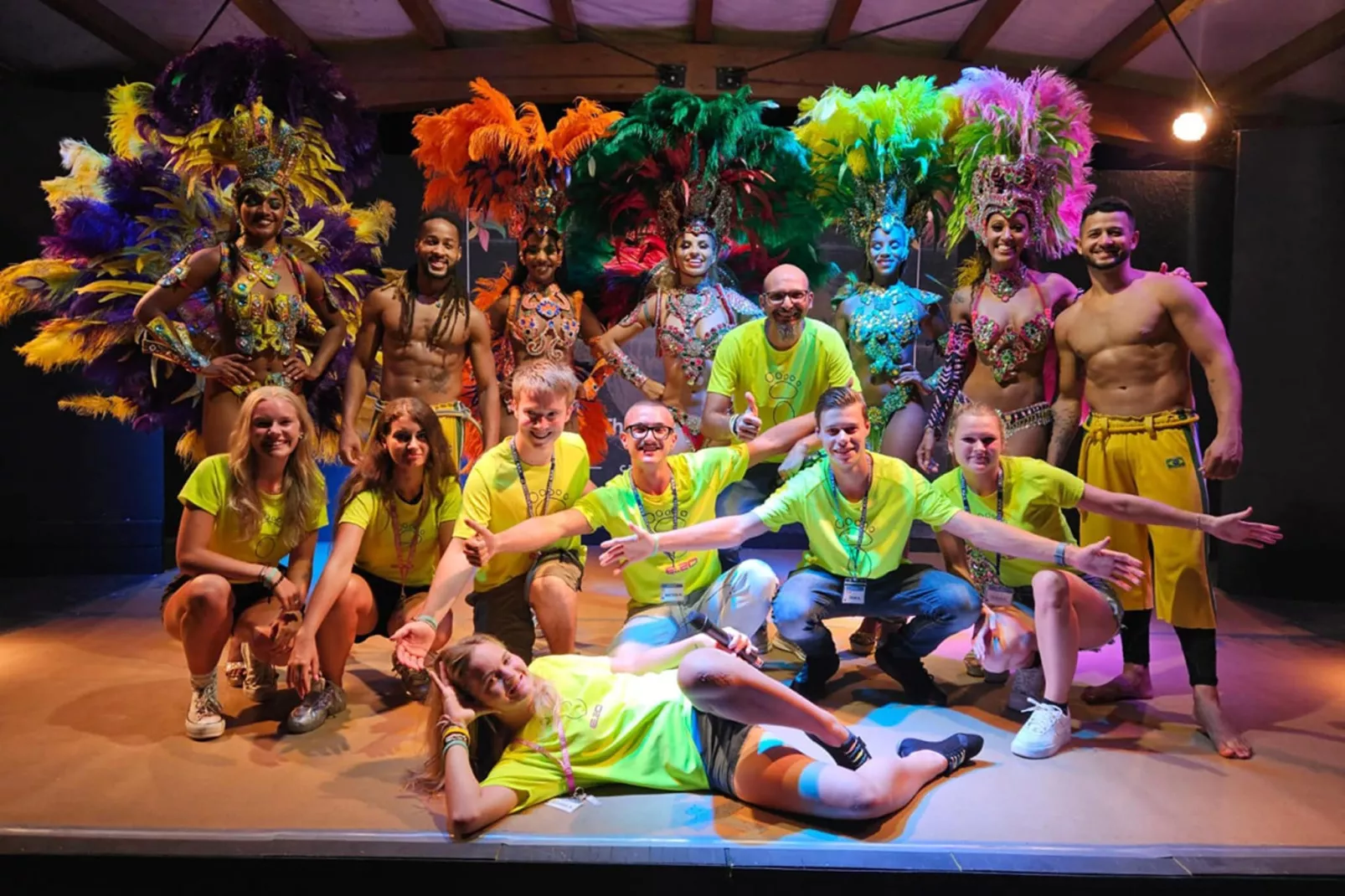 Caravanpark San Benedetto Camping Relais Peschiera / MH Borgo-Areas within 1km in summer